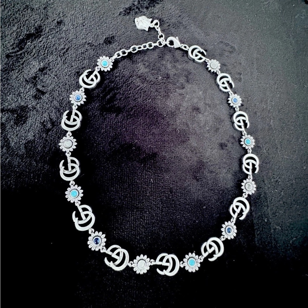 Gucci Silver and Blue Necklace